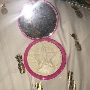 Jeffree Star ice Cold skinfrost